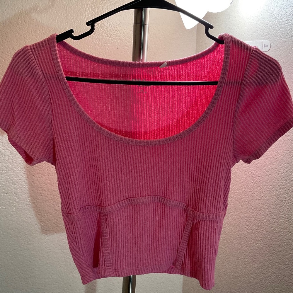 XS pink scoop neck crop